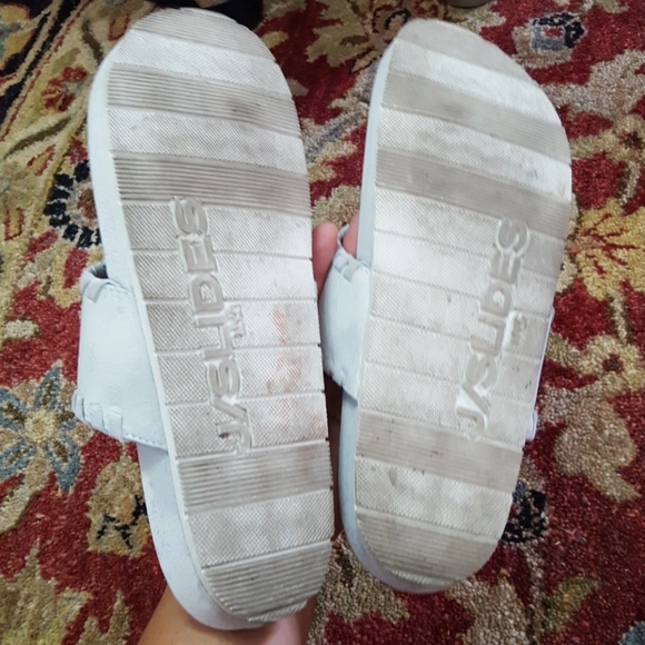 J slides silver metal nigel slippers - Picture 5 of 5